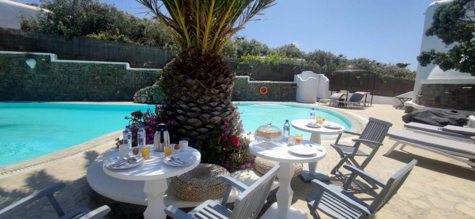 Mykonian Iros Suites & Villas Mykonos Town Bagian luar foto