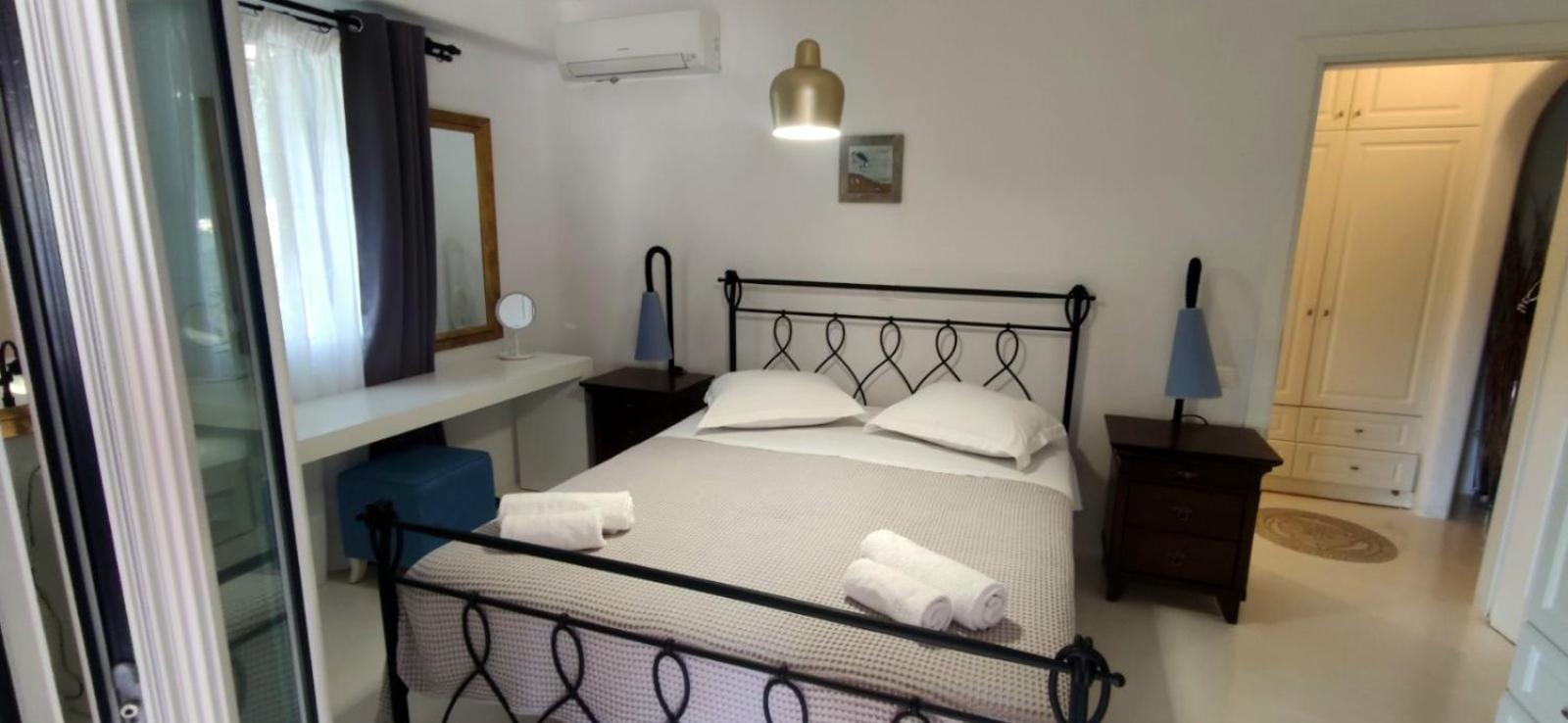 Mykonian Iros Suites & Villas Mykonos Town Bagian luar foto
