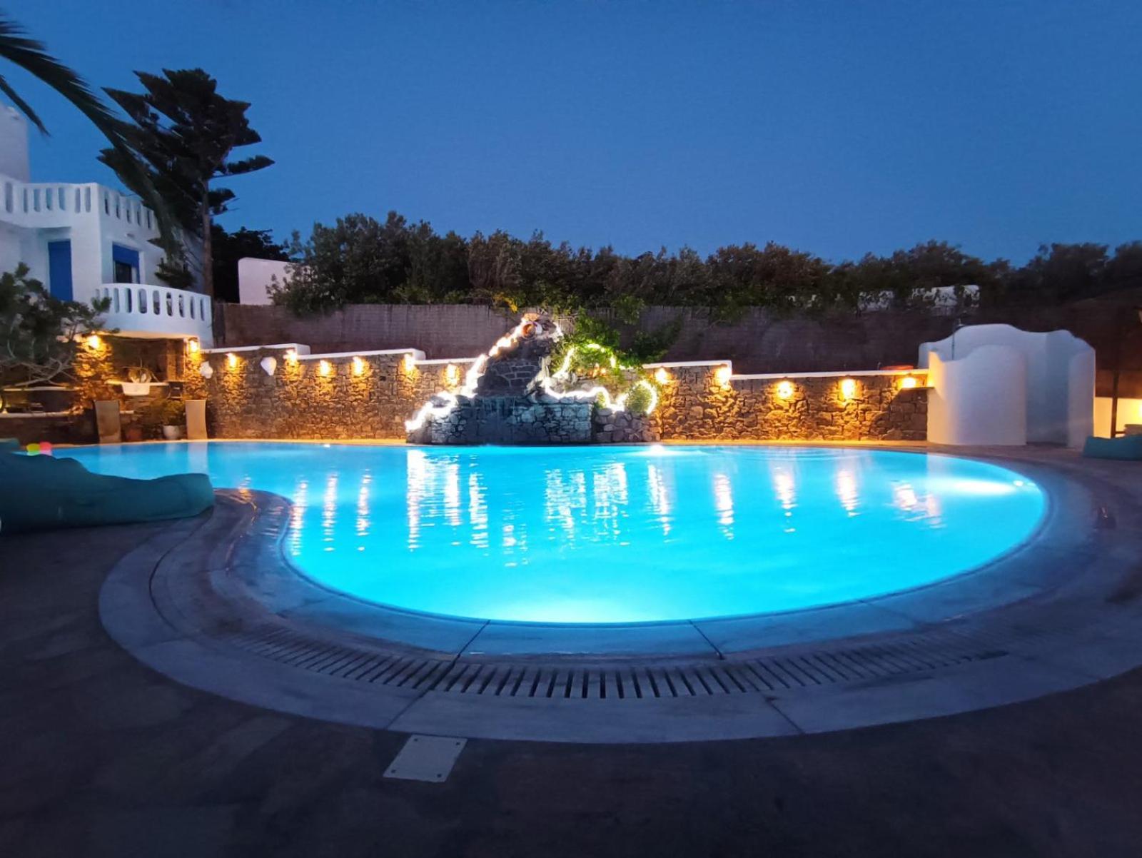 Mykonian Iros Suites & Villas Mykonos Town Bagian luar foto