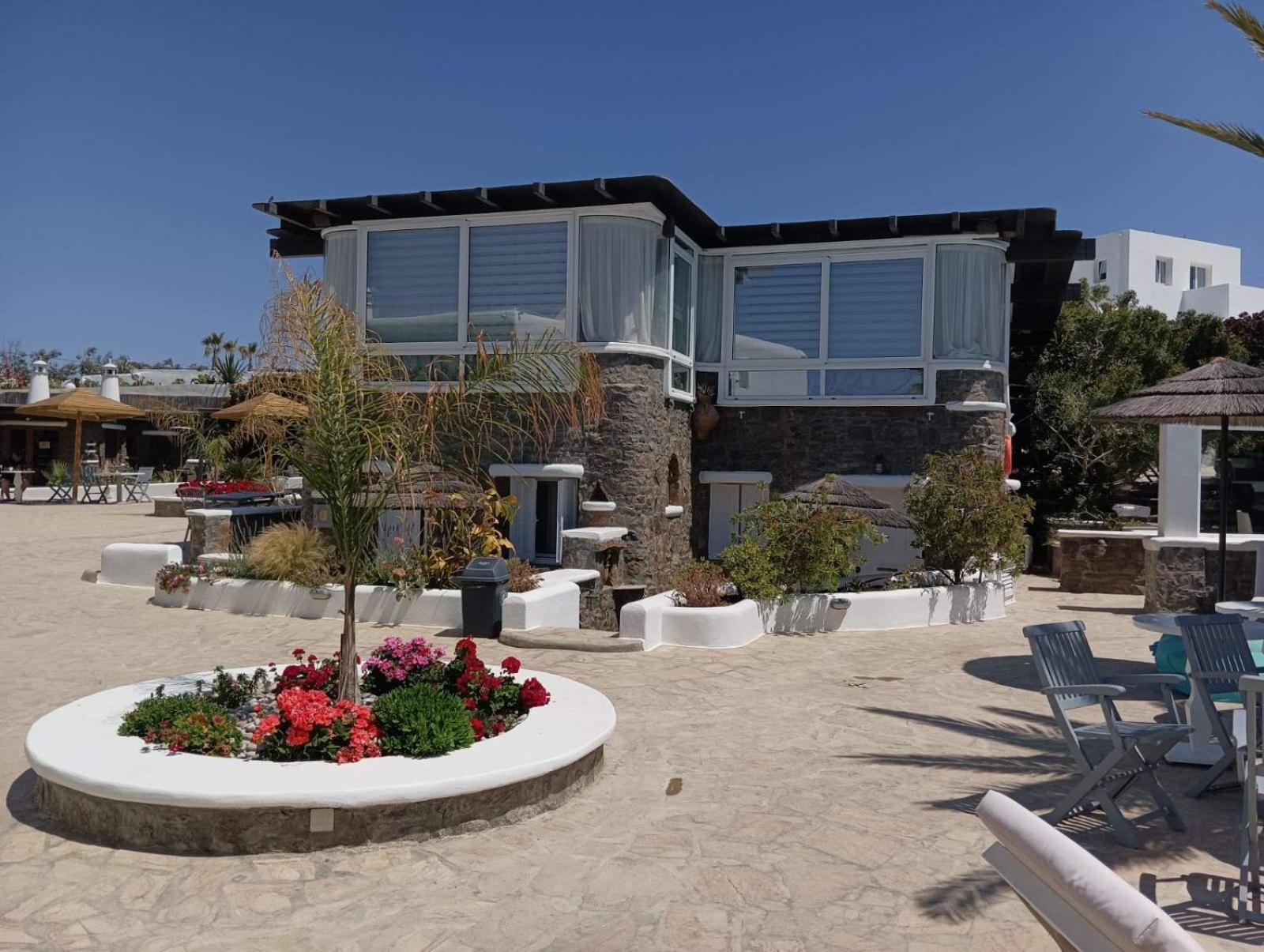 Mykonian Iros Suites & Villas Mykonos Town Bagian luar foto